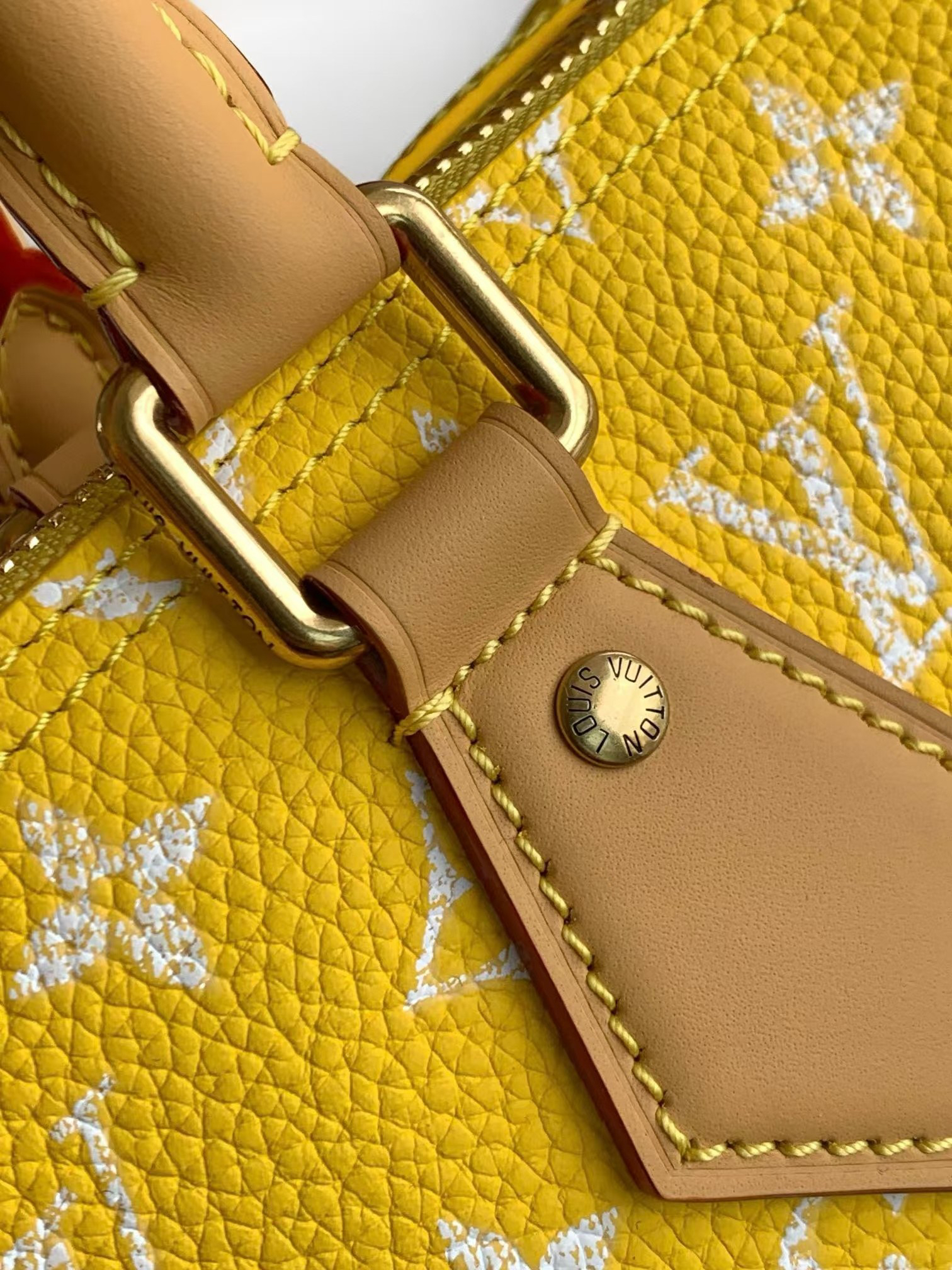Louis Vuitton Speedy Bandoulière 25 Monogram Leather Crossbody Bag - Image 4