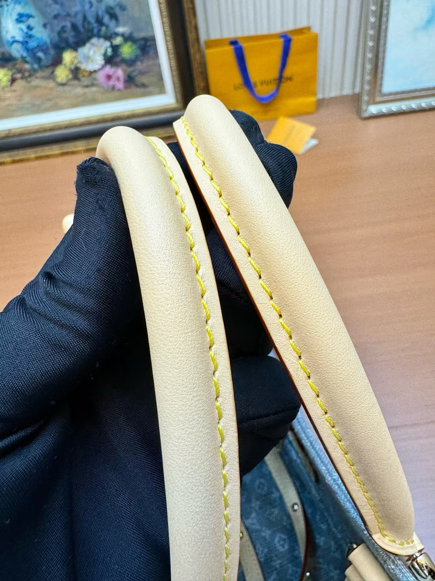 Louis Vuitton OnTheGo MM Tote Bag in Monogram Denim - Image 4