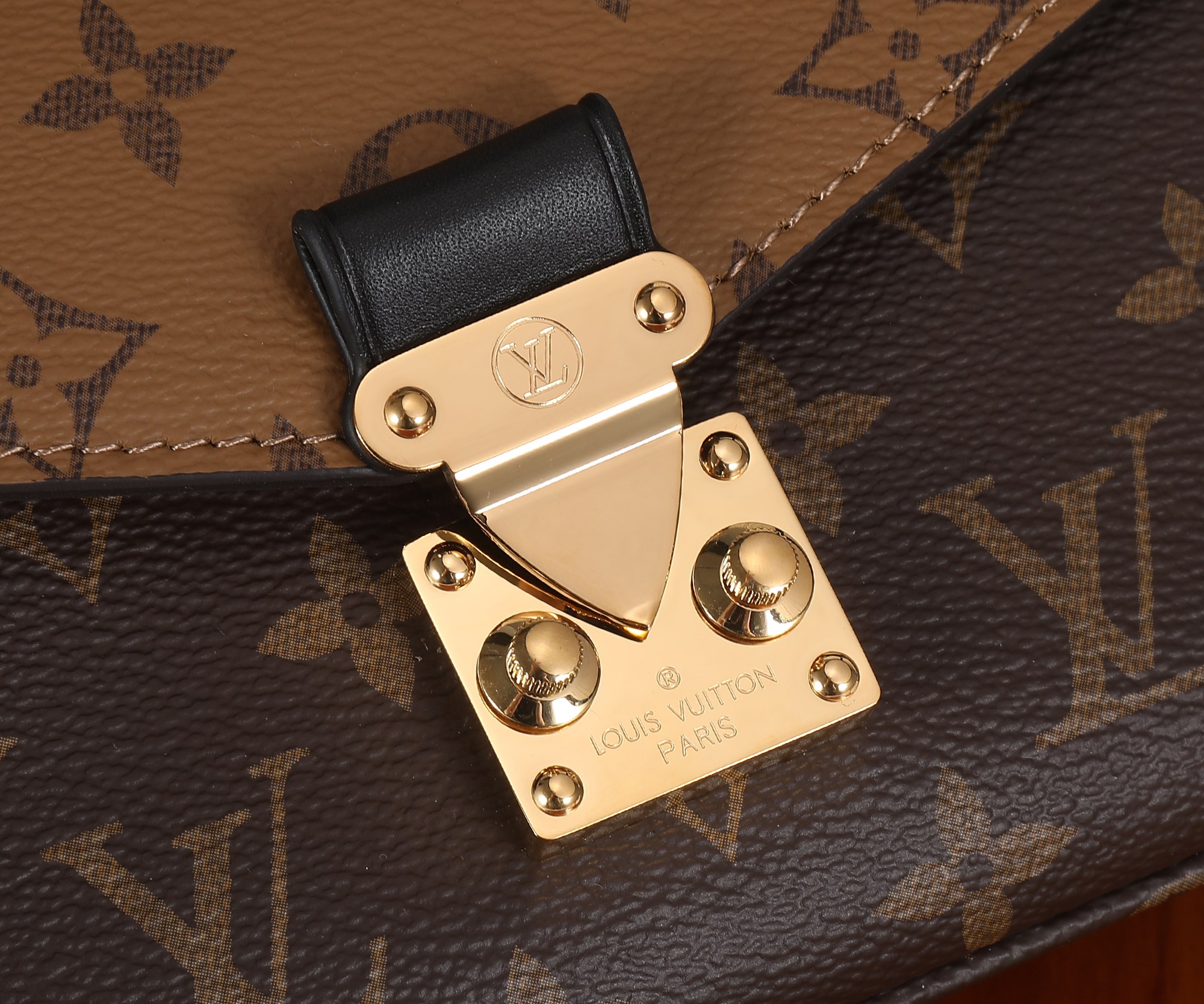 Louis Vuitton Pochette Métis East West Monogram Crossbody Bag - Image 4