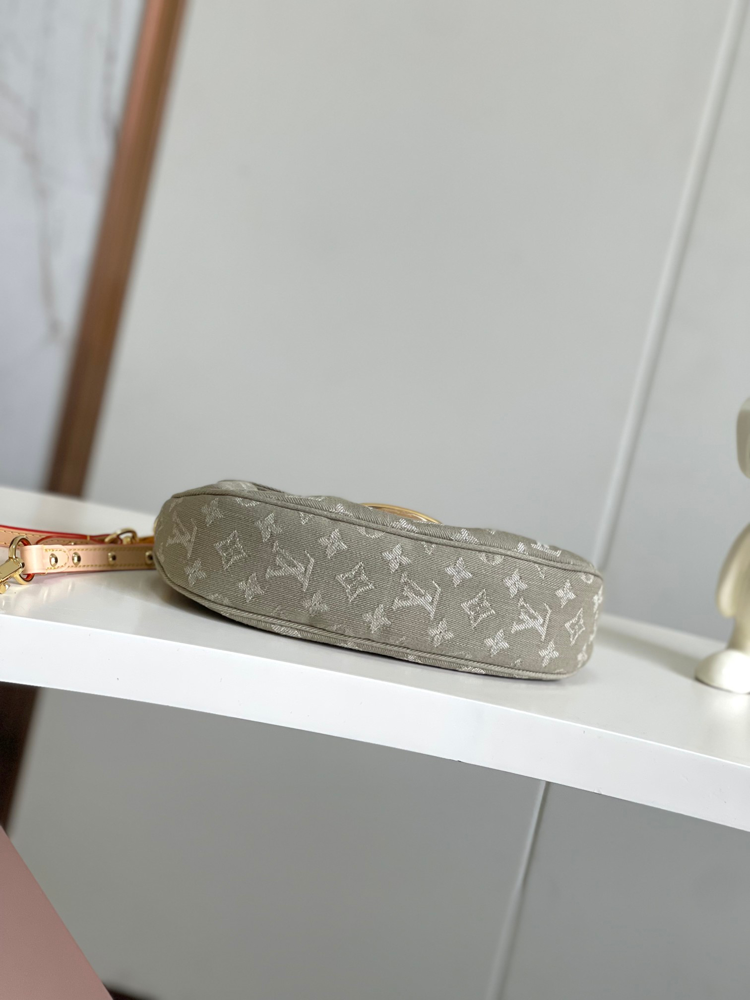 Louis Vuitton Sunset Bag in Khaki Denim - Image 4