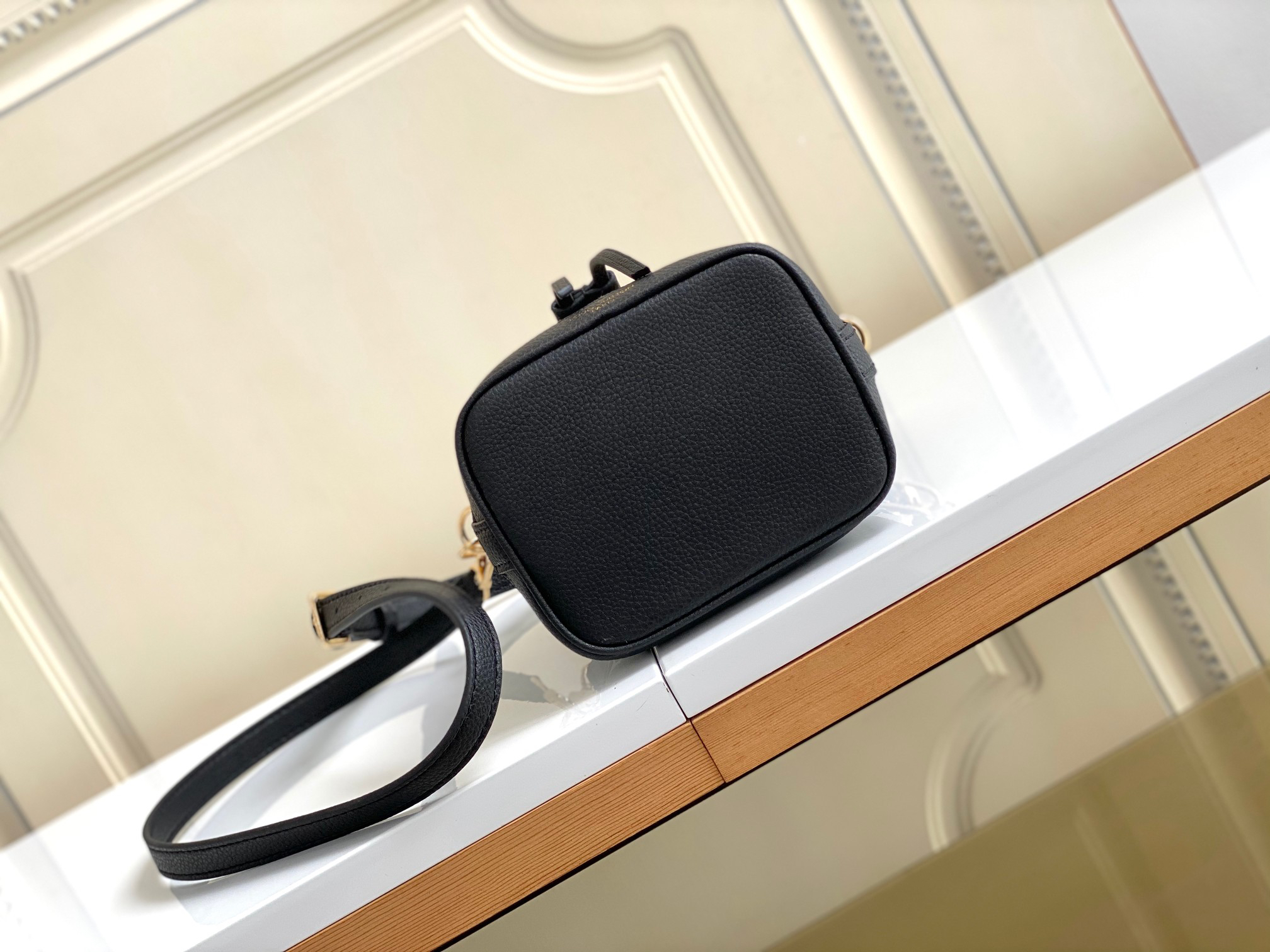 Louis Vuitton Nano Noe Bucket Bag M81626 - Image 4