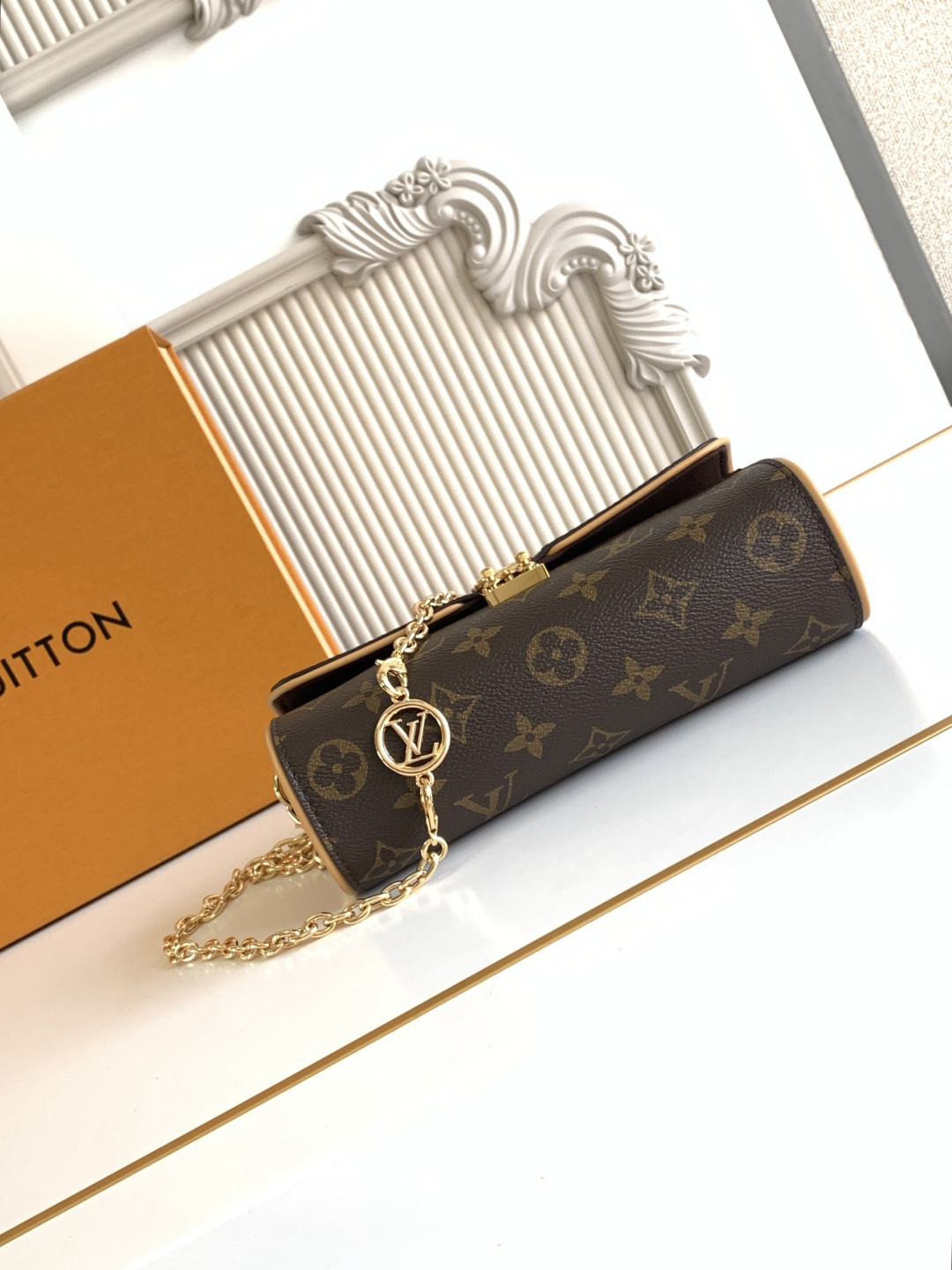 Louis Vuitton Pochette Camille Crossbody Bag - Image 4