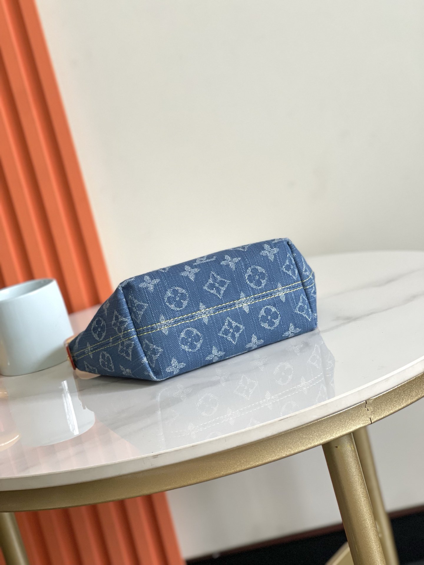 Louis Vuitton Mini Moon M82949 Crescent Shoulder Bag - Image 4