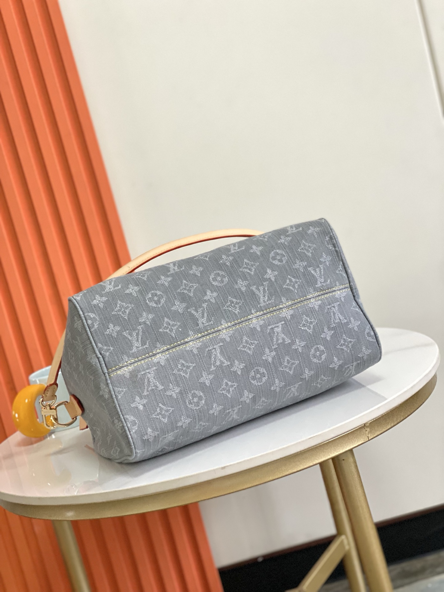 Speedy Soft 30 Monogram Denim Handbag - Image 4