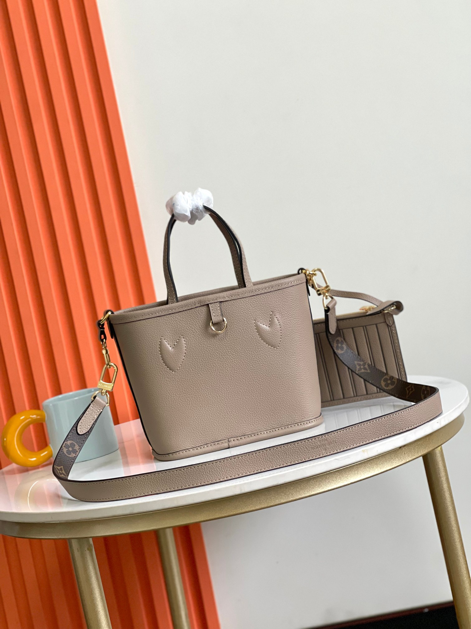Louis Vuitton Neverfull Bandoulière Inside Out BB Handbag - Image 4