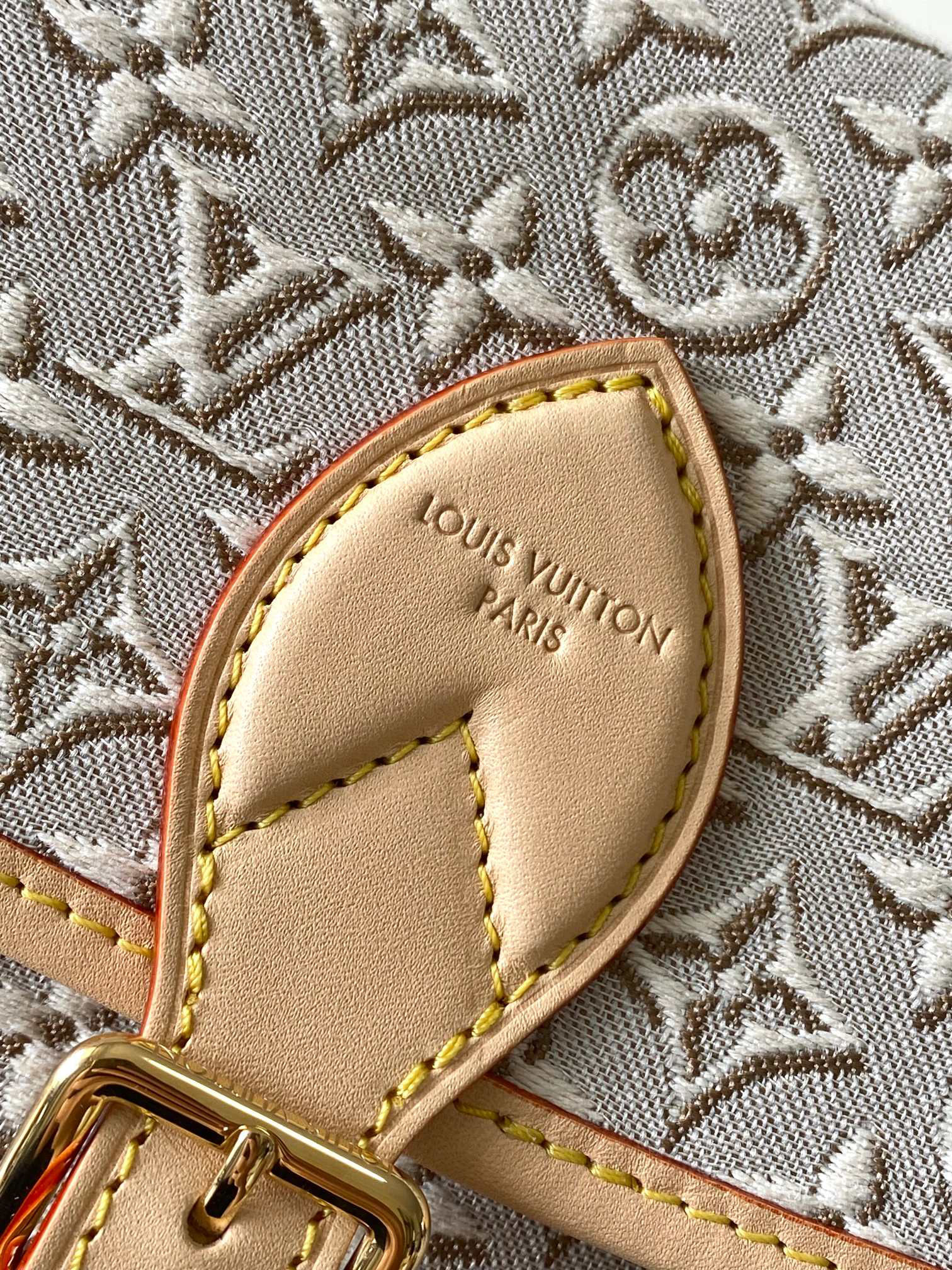 DIANE Small Crossbody Bag - Image 4