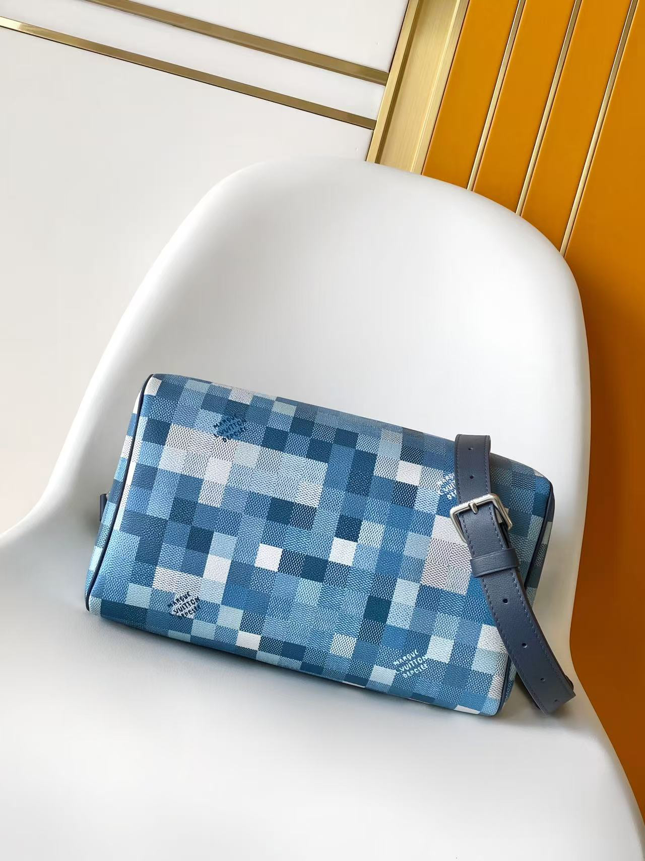 Louis Vuitton Speedy Soft 30 Boho Handbag in Monogram Coated Canvas - Image 4