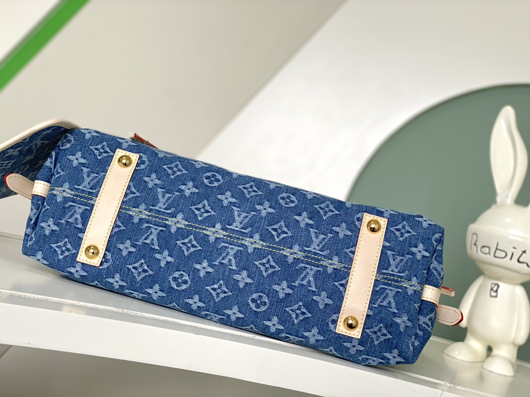 Louis Vuitton CarryAll MM Tote Bag in Blue Denim - Image 4
