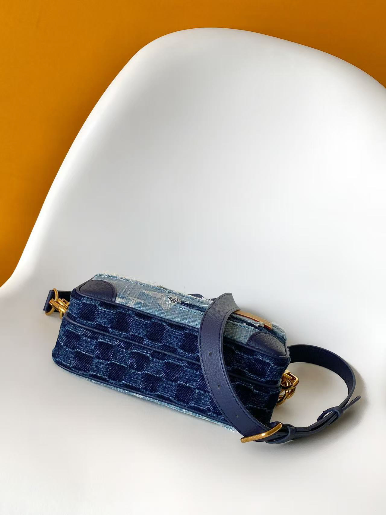 Louis Vuitton Monogram Heritage Shoulder Bag - Image 4
