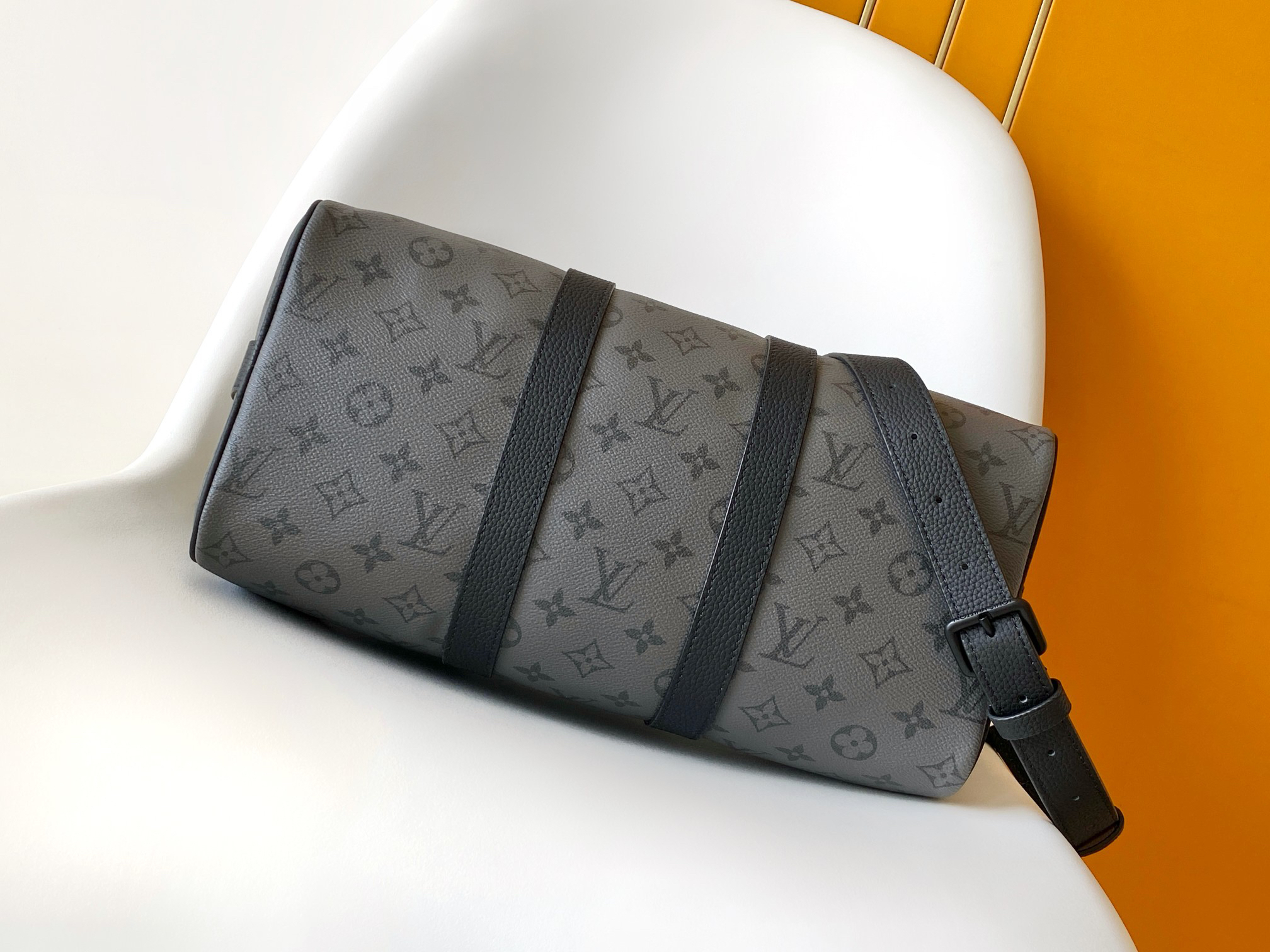 Louis Vuitton Keepall Bandouliere 35 Travel Bag in Monogram Eclipse - Image 4