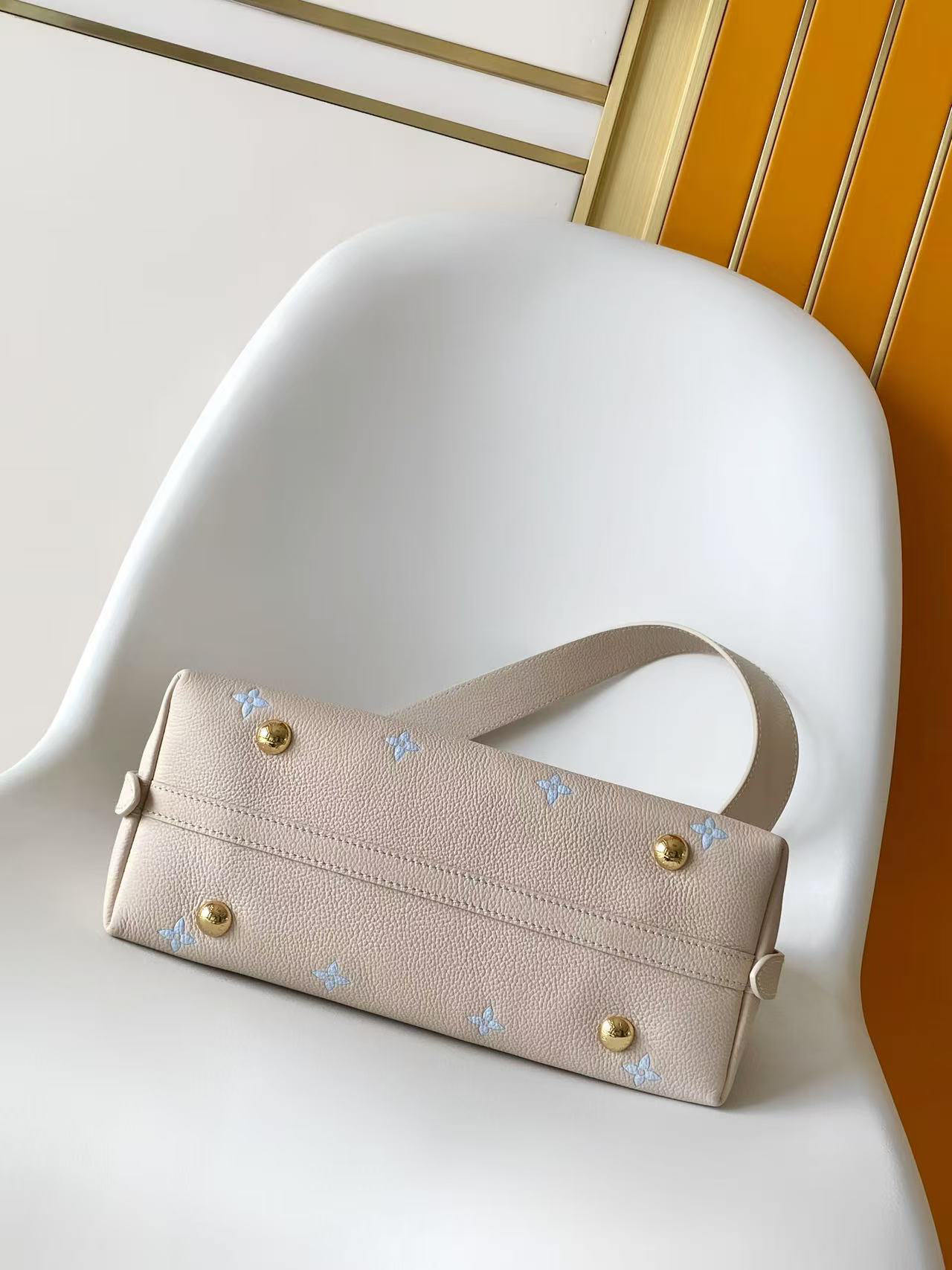 Louis Vuitton CarryAll Small Shoulder Bag in Monogram Empreinte Leather - Image 4