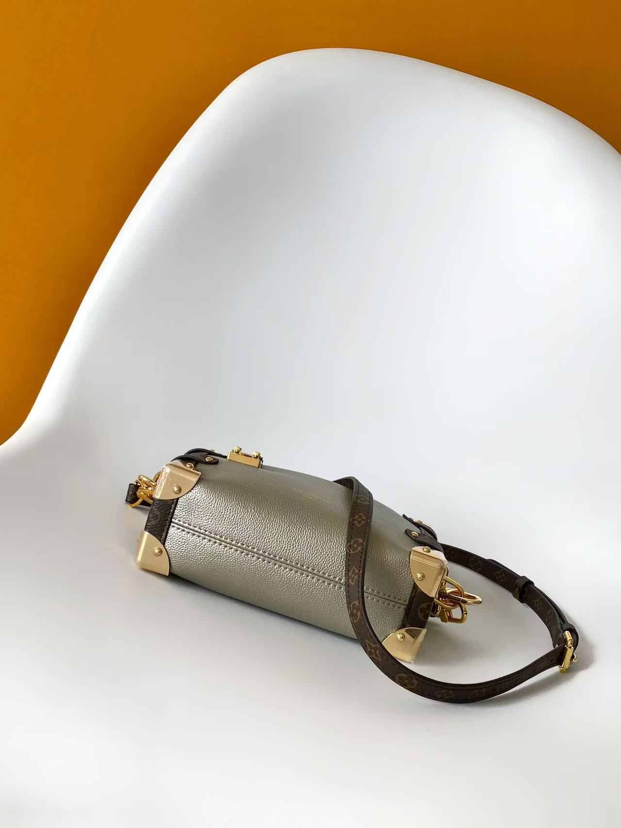 Louis Vuitton Side Trunk MM Leather Crossbody Bag - Image 4