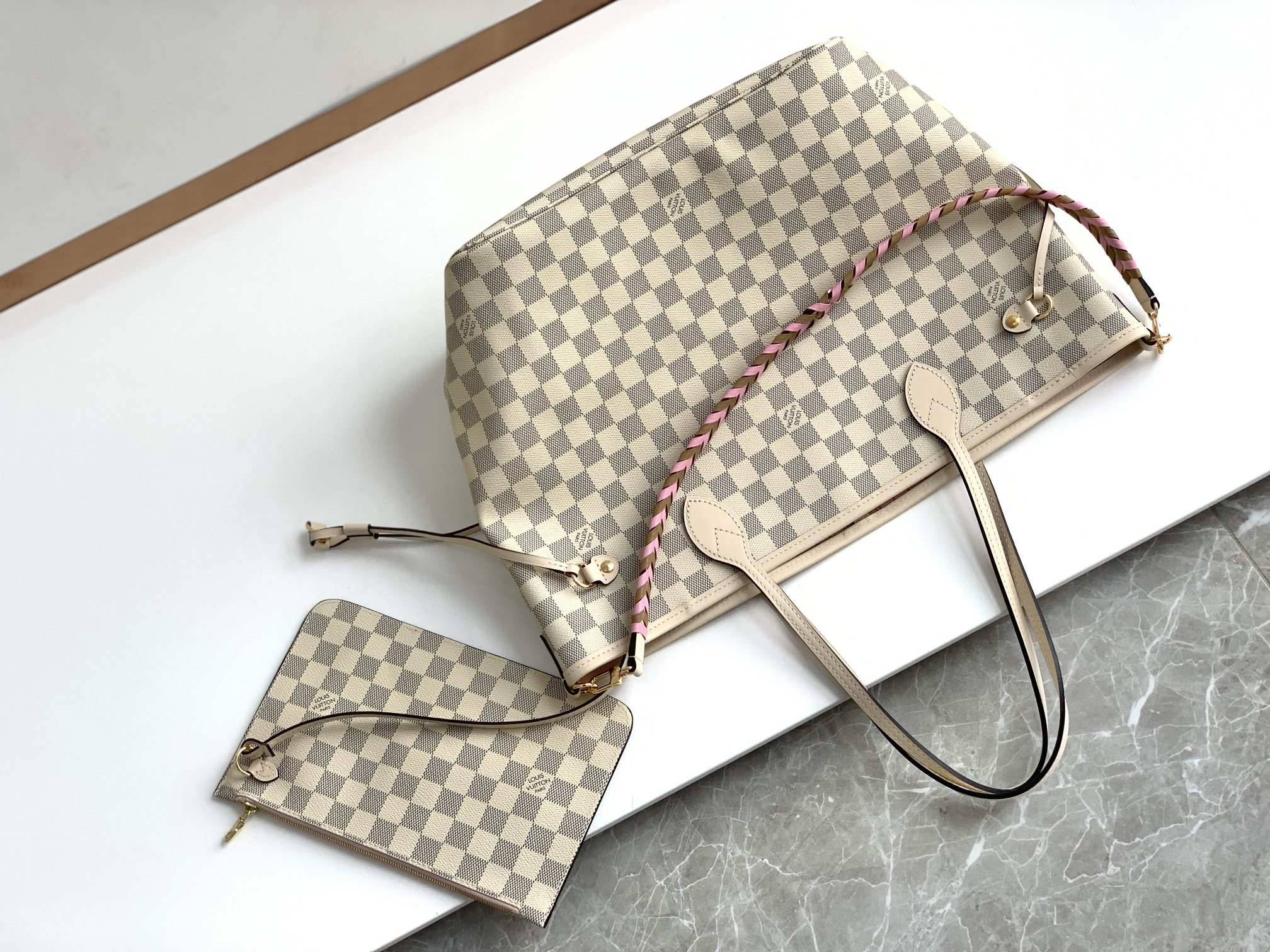 Louis Vuitton Neverfull Classic Tote Bag N45295 - Image 4