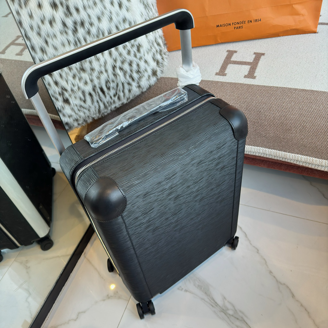 Louis Vuitton Horizon 55 Cabin Suitcase - Image 4