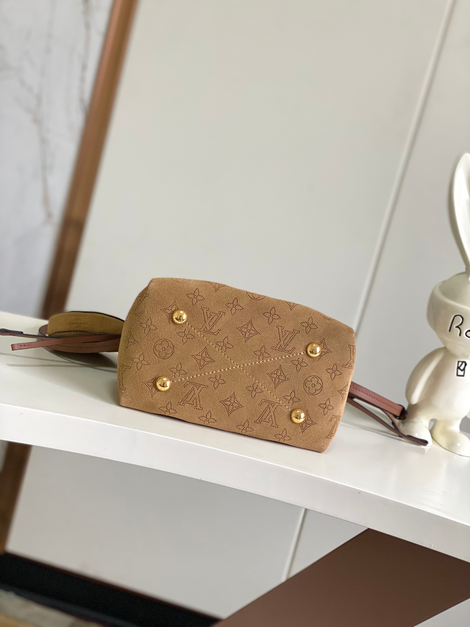 Louis Vuitton Bella Bucket Crossbody Bag from the LV Ski Collection - Image 4