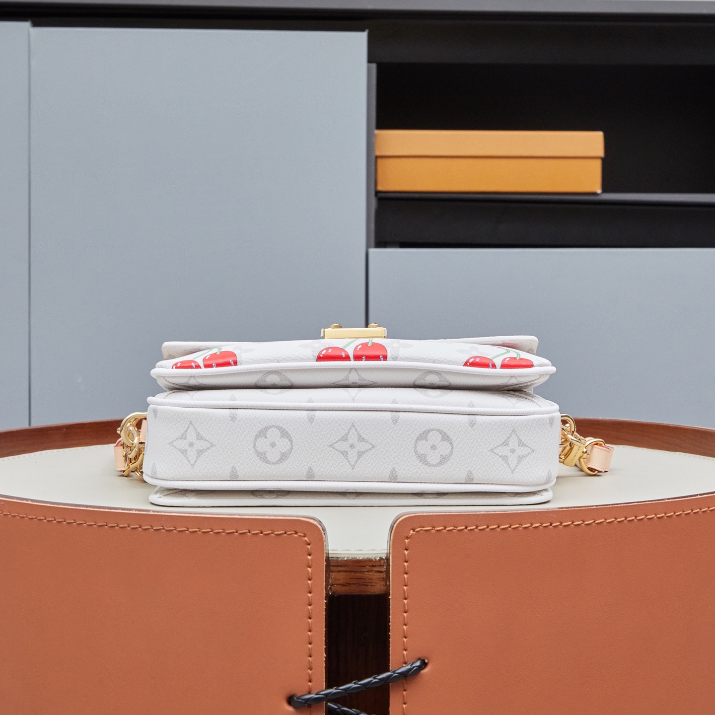 Louis Vuitton x Takashi Murakami Pochette Metis East West Cherry Bag M14231 - Image 4