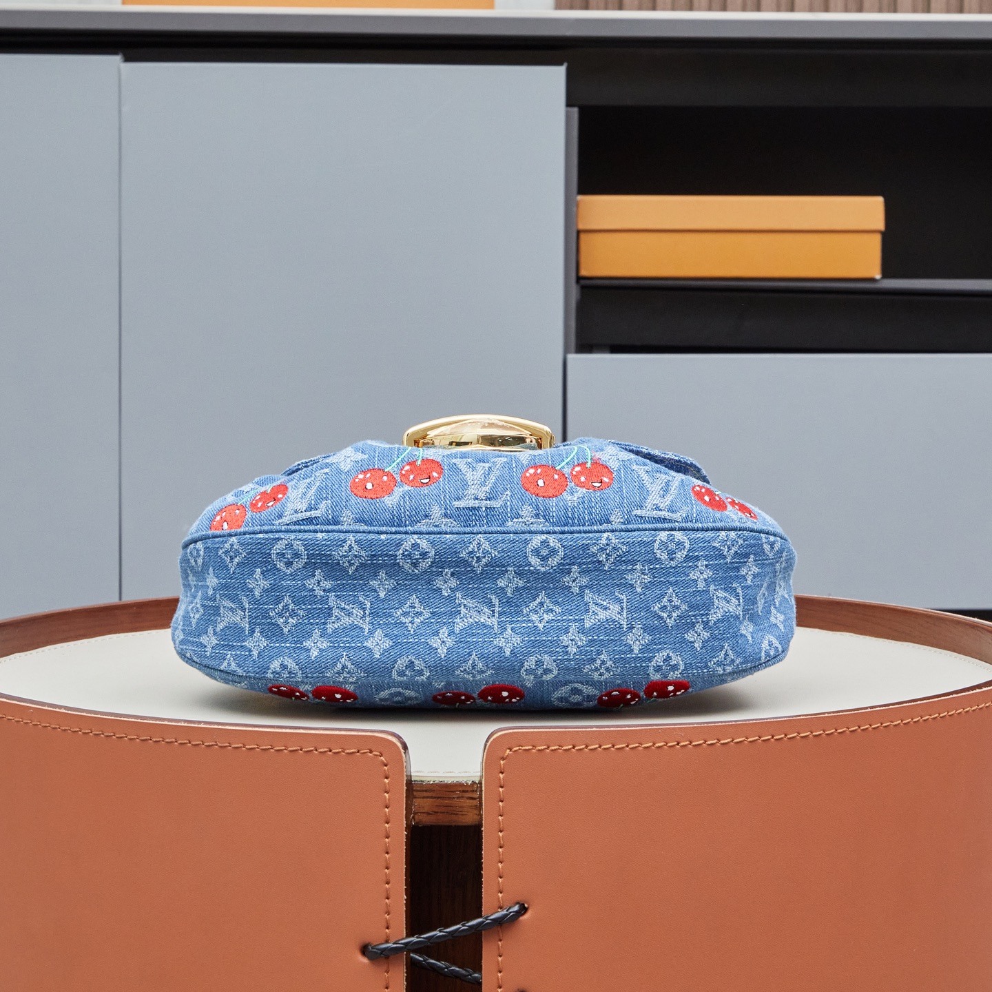 Louis Vuitton x Takashi Murakami Sunset Bag M13680 - Image 4