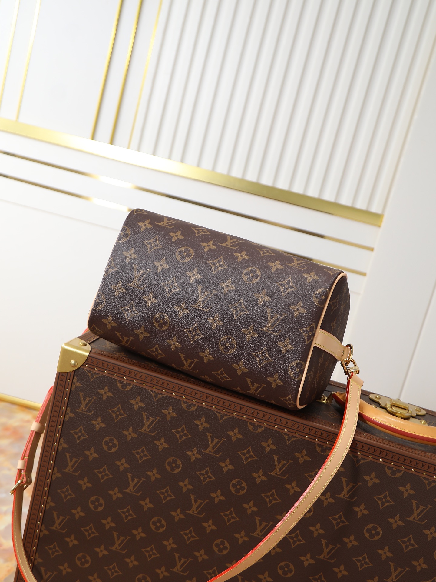 Louis Vuitton Speedy Bandouliere 25 Monogram Handbag - Image 4