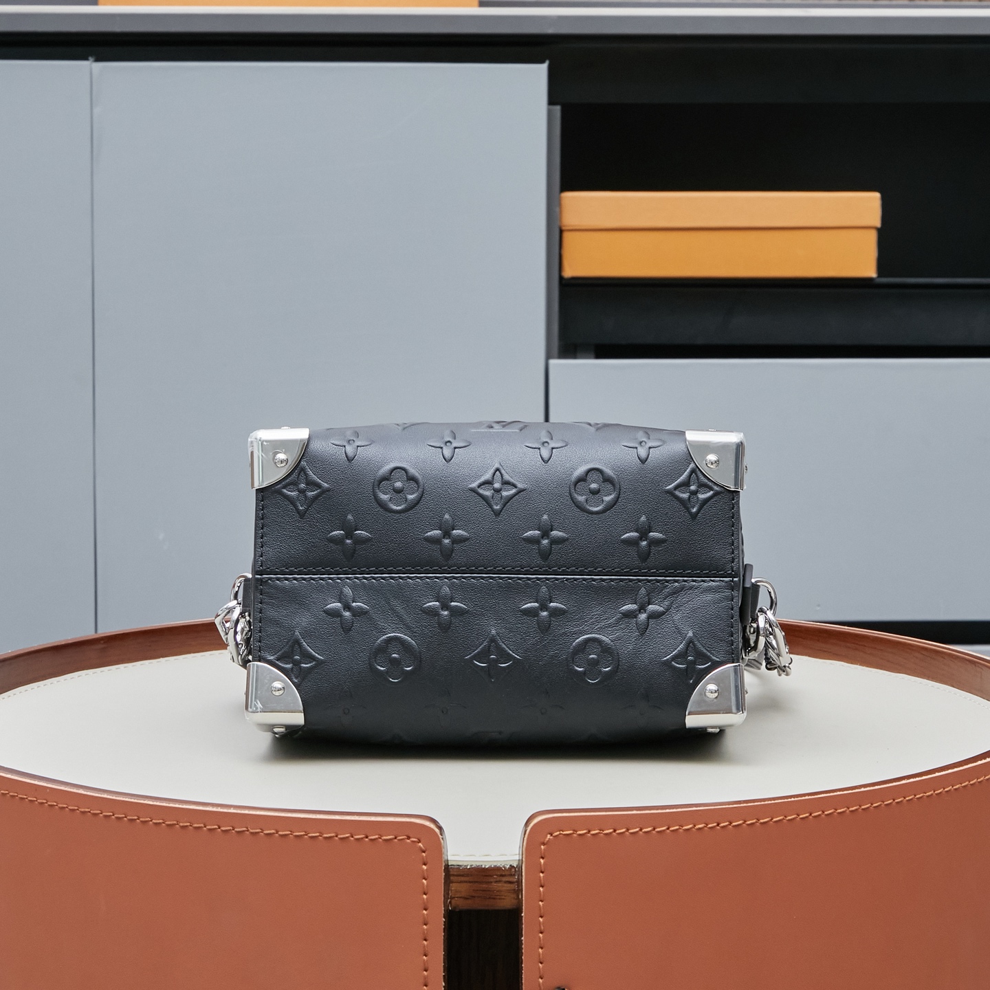 Louis Vuitton Monogram Bold Speedy 20 Trunk Handbag M14575 - Image 4