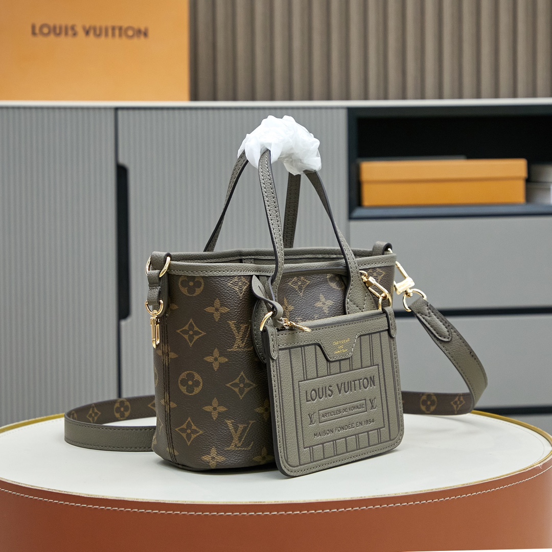 Louis Vuitton Neverfull Bandouliere Inside Out BB Reversible Tote Bag - Image 4