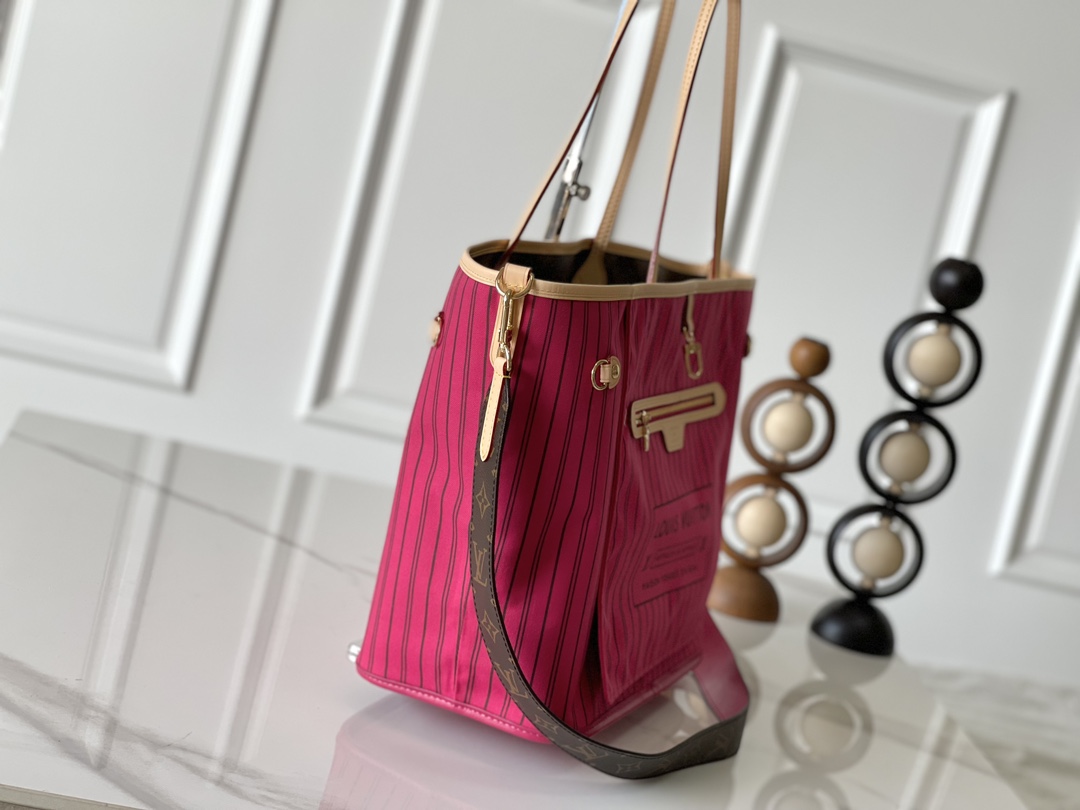 Louis Vuitton Neverfull MM Handbag in Damier Azur Canvas, Rose Pink - Image 4