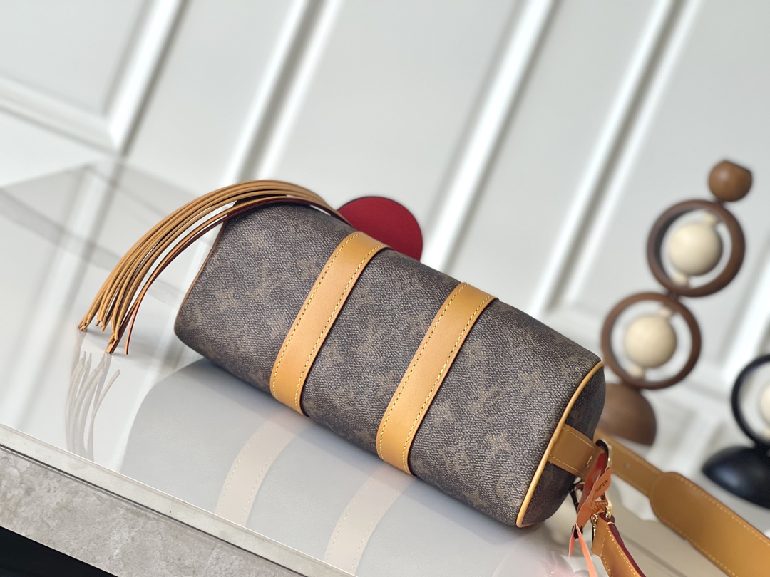 Keepall Bandouliere 25 Travel Bag in Monogram Dust Canvas - Image 4