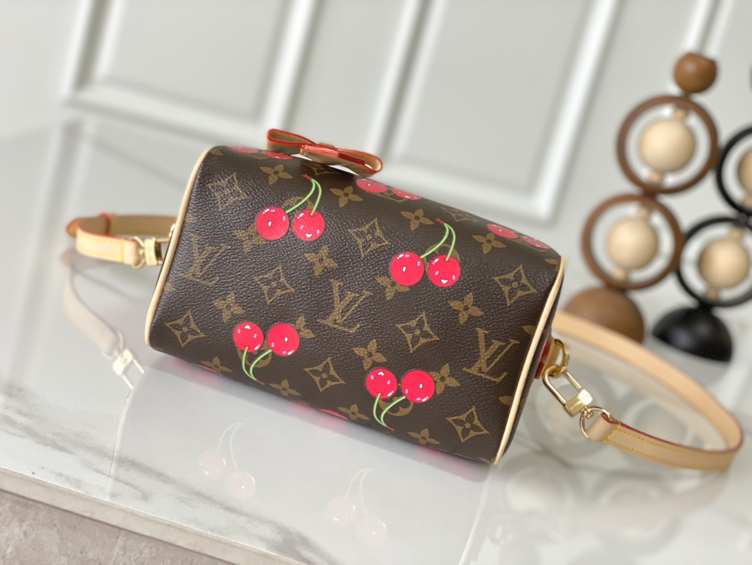 Louis Vuitton Speedy Bandouliere 20 M13094 Cherry Monogram Bag - Image 4