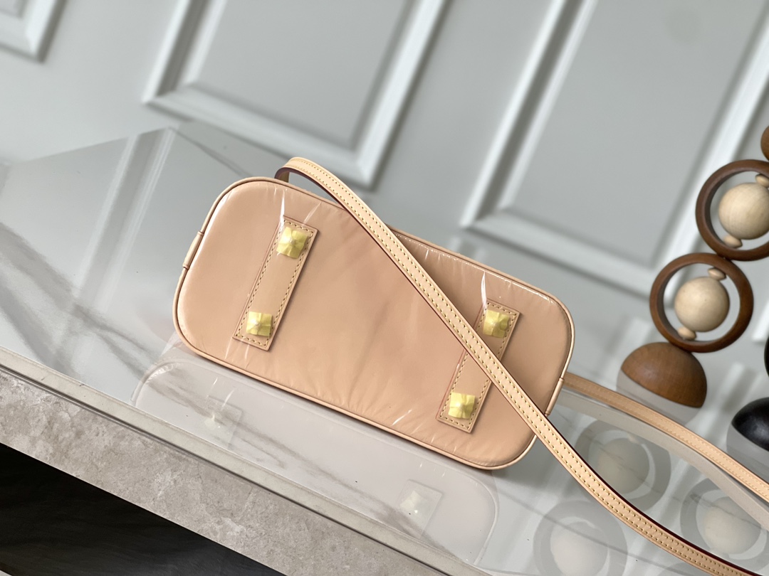 Louis Vuitton x Murakami Alma BB Handbag - White Cherry Monogram - Image 4