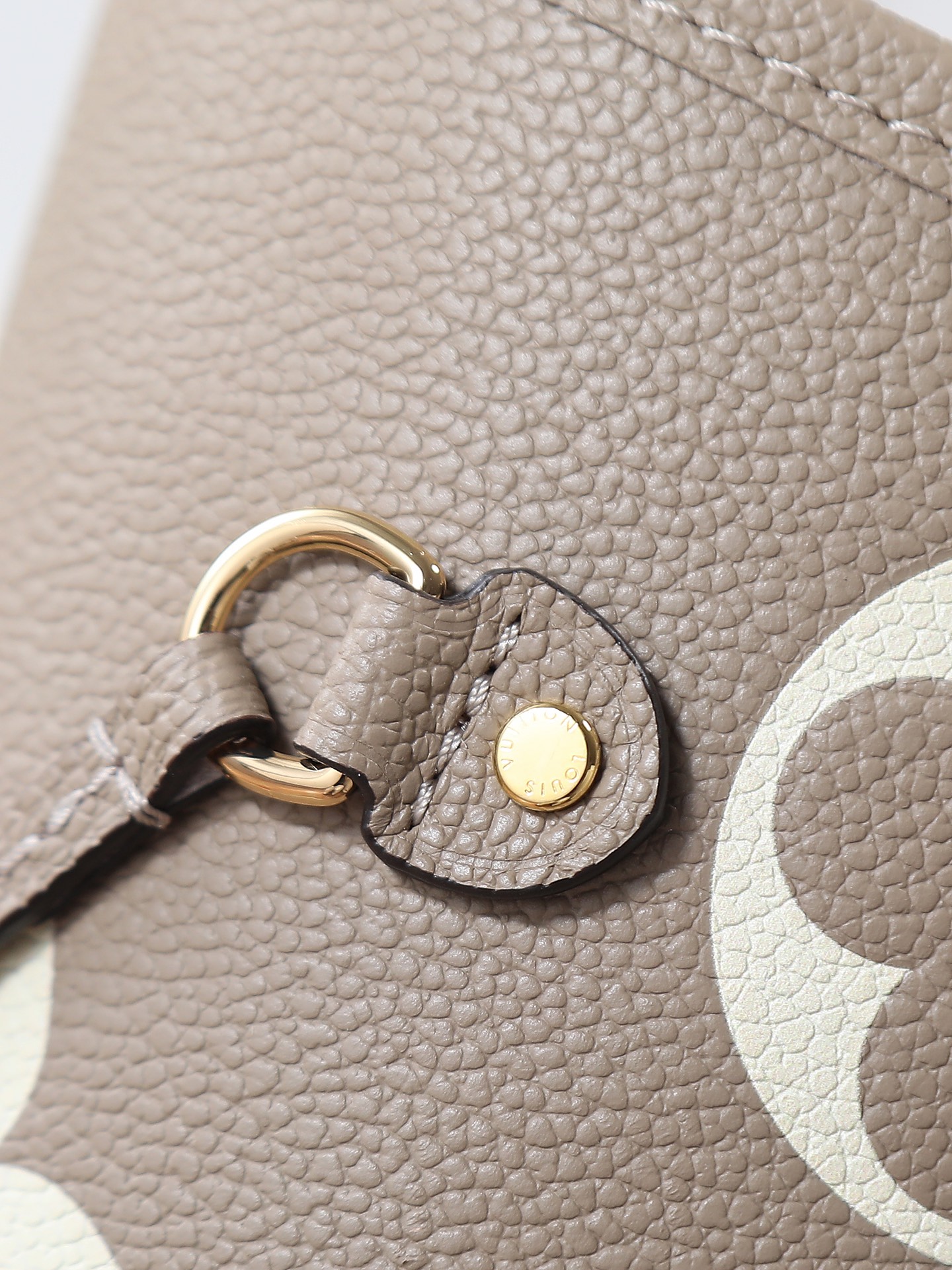 Louis Vuitton Neverfull MM Monogram Empreinte Leather Tote Bag - Image 4