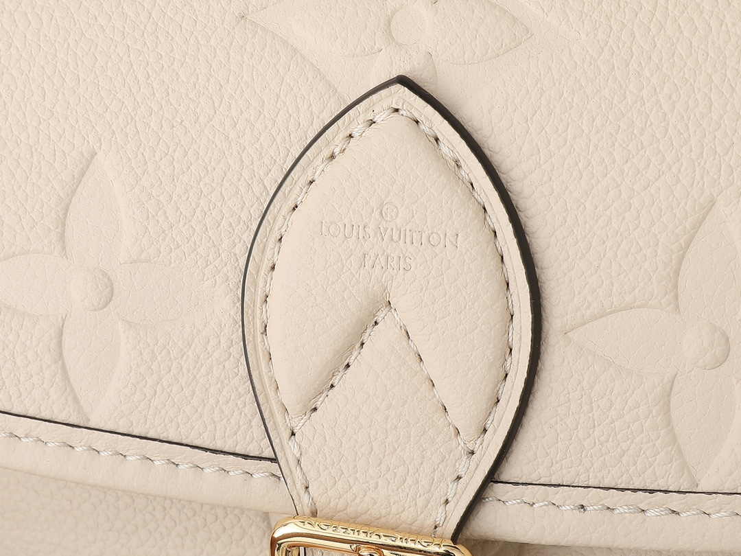 Louis Vuitton Diane Monogram Empreinte Shoulder Bag - Image 4