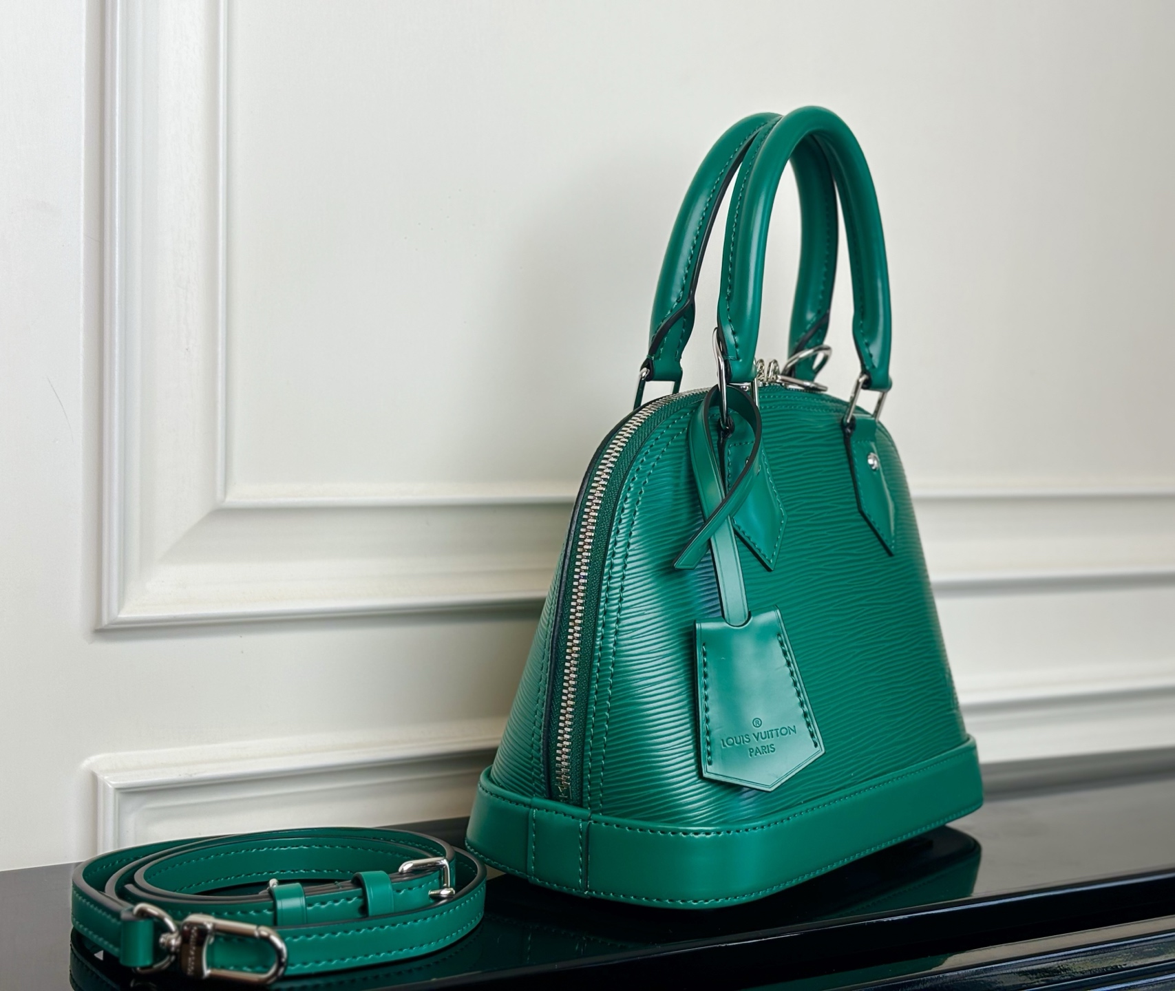 Alma BB Green Epi Leather Handbag - Image 4