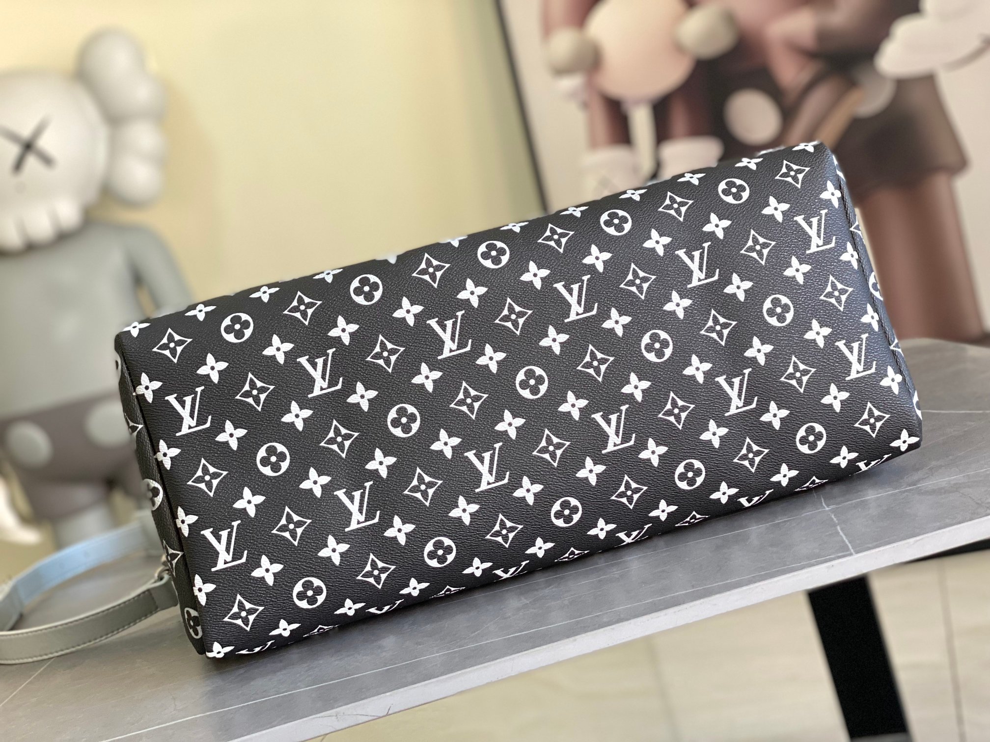 Louis Vuitton Keepall Bandouliere 45 Travel Bag - Image 4