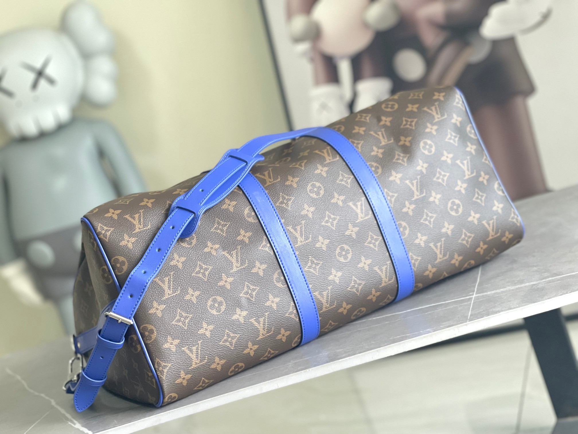 Louis Vuitton Keepall Bandouliere 50 Travel Bag in Monogram Macassar Canvas - Image 4