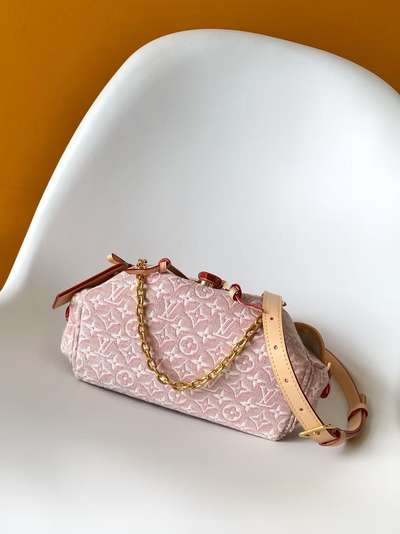 Louis Vuitton M29974 Odyssée Small Handbag in Monogram Emblème - Image 4