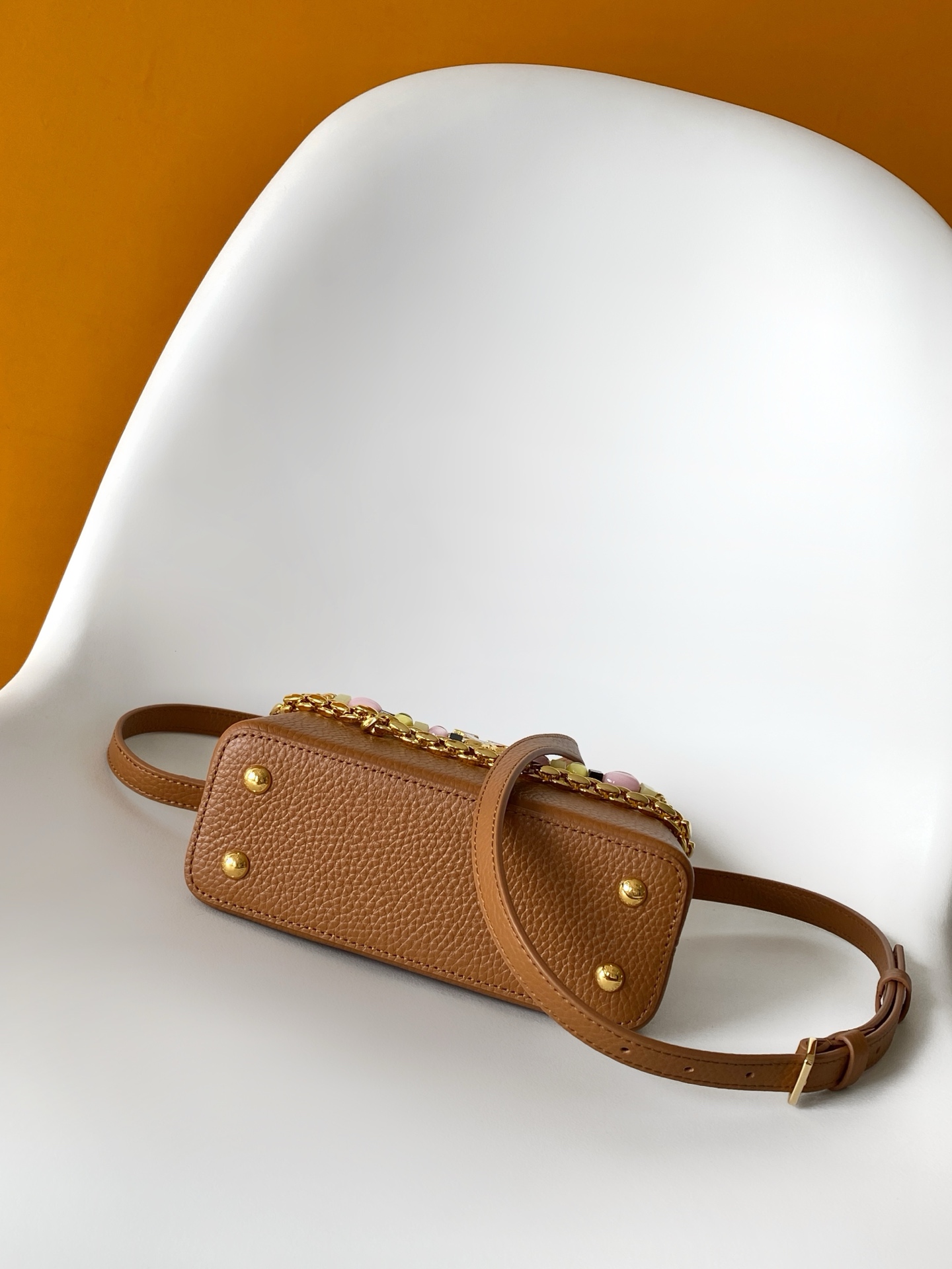 Louis Vuitton Capucines East West Mini Handbag - Image 4