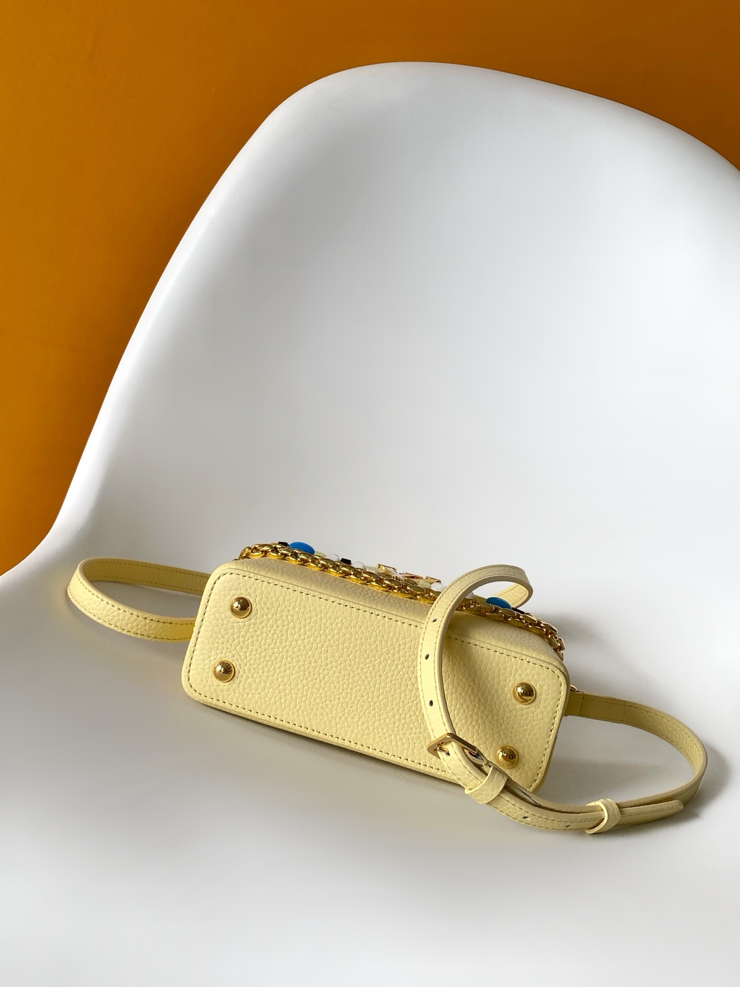Louis Vuitton Capucines East West Mini Handbag - Image 4