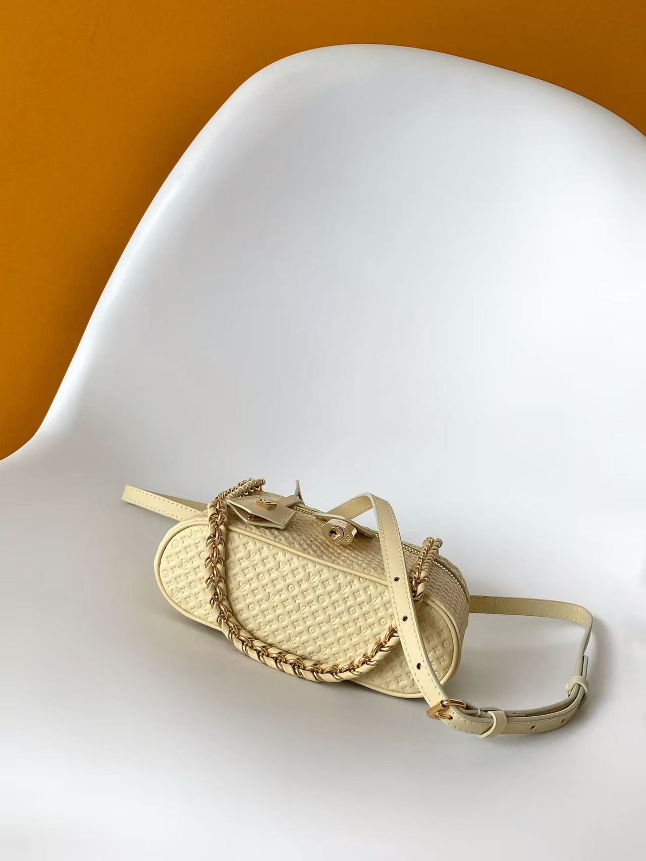 Louis Vuitton Vanity Chain Pouch M29051 / M29344 - Image 4