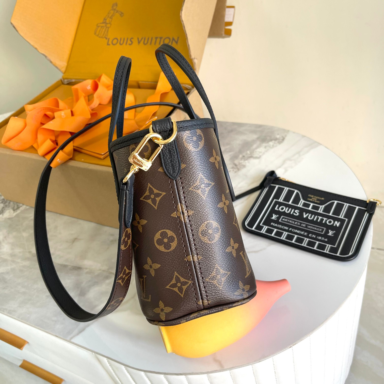 Louis Vuitton Neverfull BB Tote Bag in Damier Azur Canvas - Image 4