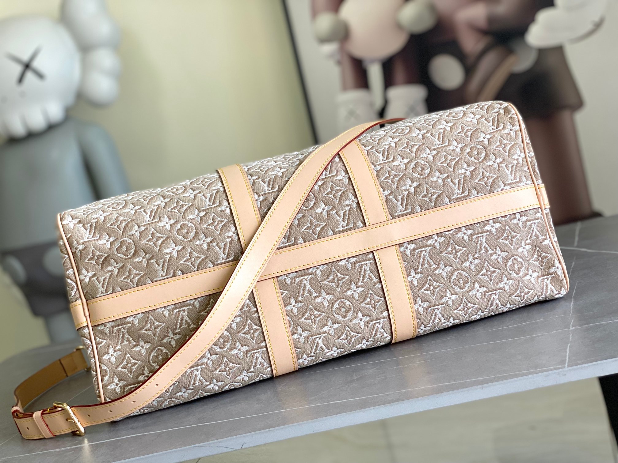 Louis Vuitton Keepall Bandouliere 45 Travel Bag in Monogram Embleme Canvas - Image 4