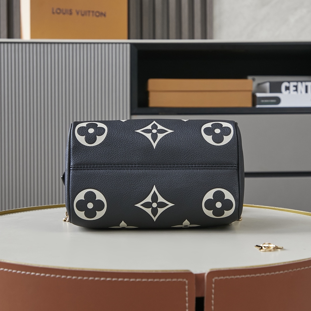 Louis Vuitton Speedy Bandouliere 20 Monogram Empreinte Handbag - Image 4