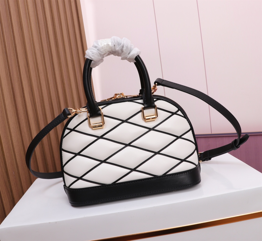 Louis Vuitton Alma BB Handbag - Image 4