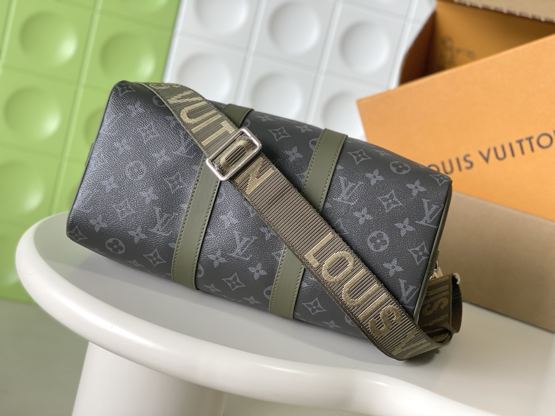 Louis Vuitton Keepall Bandouliere 35 Travel Bag - Image 4