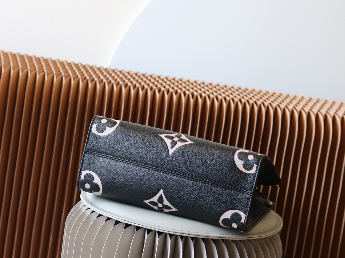 Louis Vuitton Onthego Mini Tote Bag M45779 - Image 4