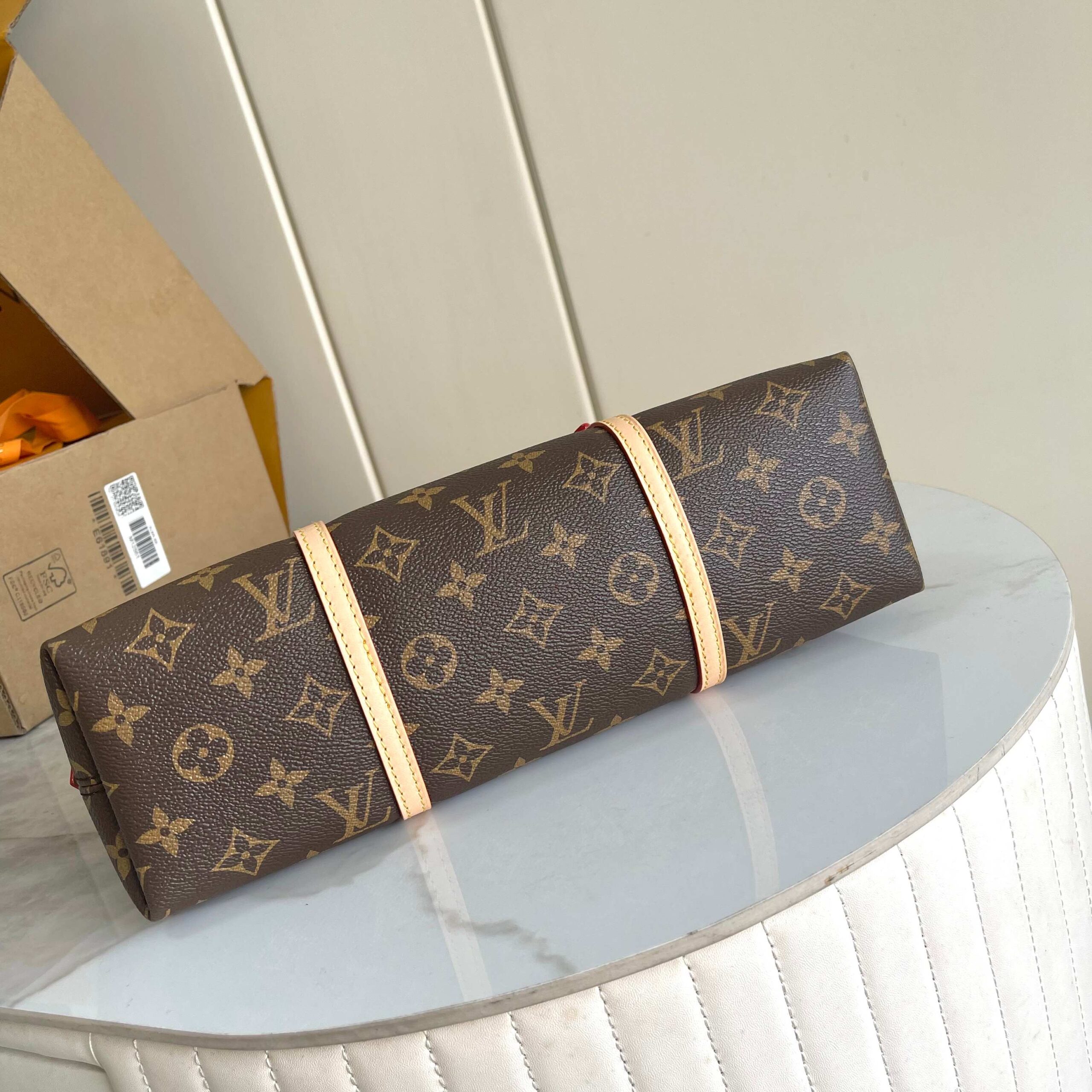 Louis Vuitton Squire Monogram Handbag M28951 - Image 4