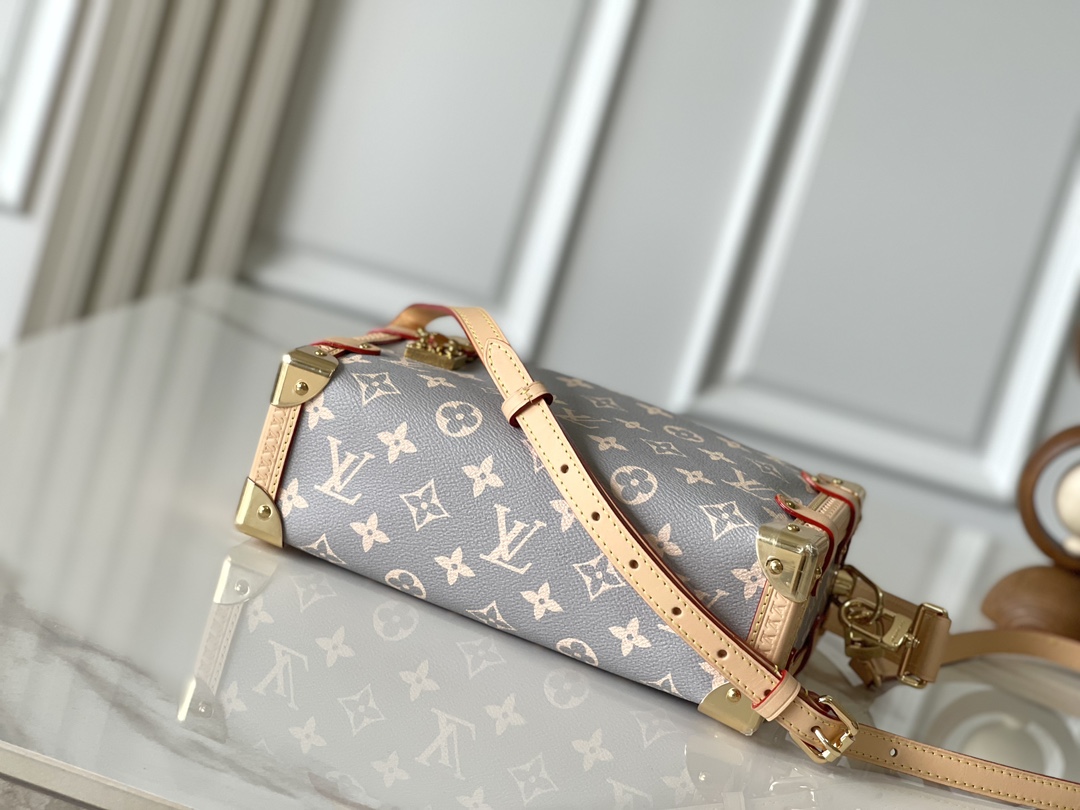 Side Trunk Medium Shoulder Bag M12428 - Image 4