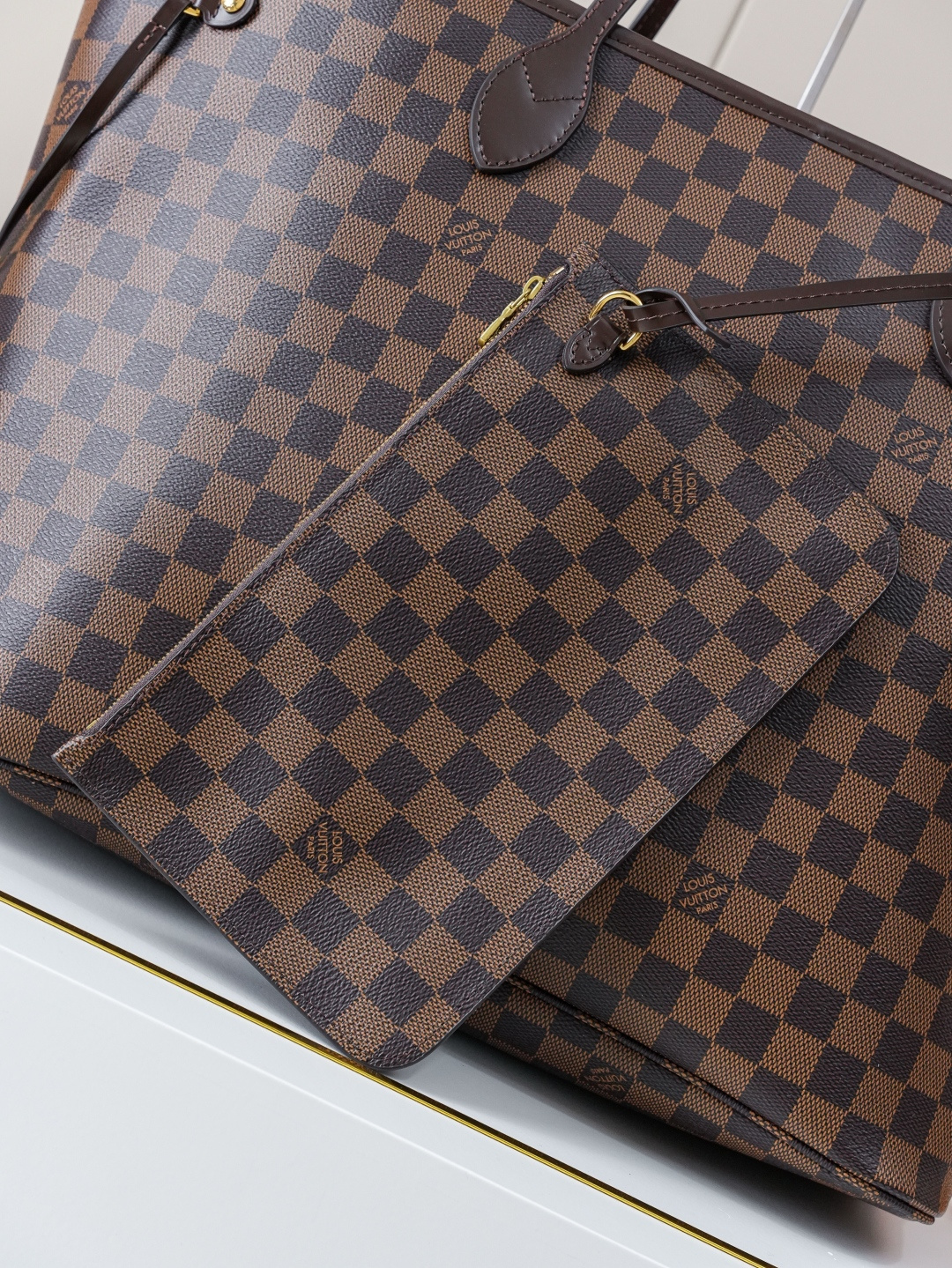 Louis Vuitton Neverfull Large Tote Bag in Damier Ebene - Image 4