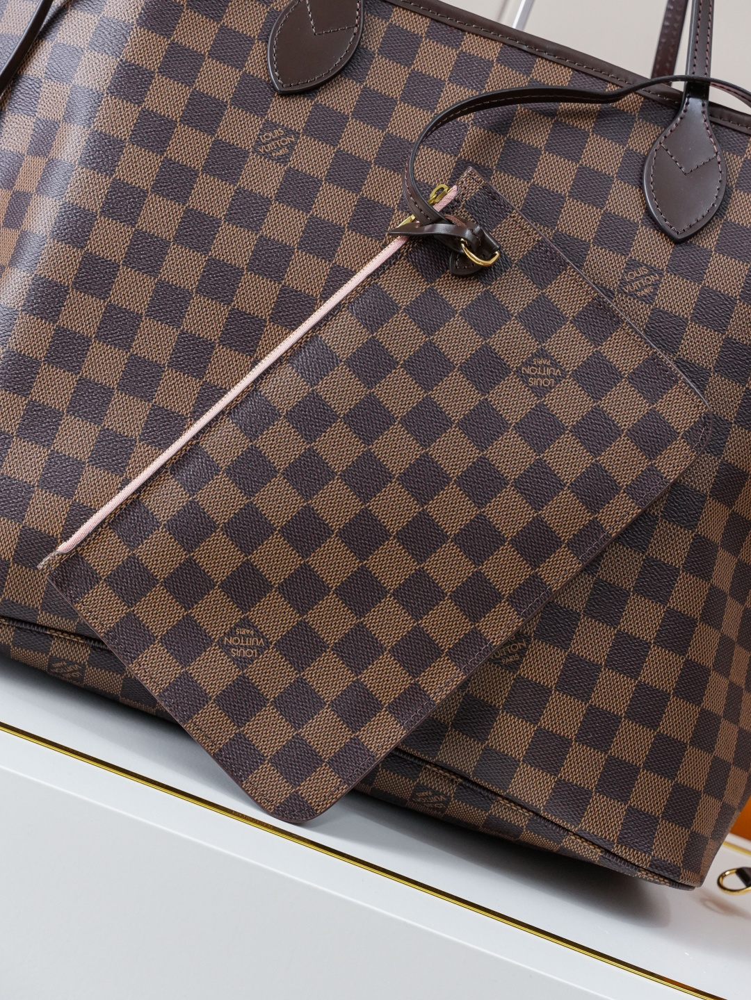 Louis Vuitton Neverfull Large Tote Bag in Damier Ebene - Image 4