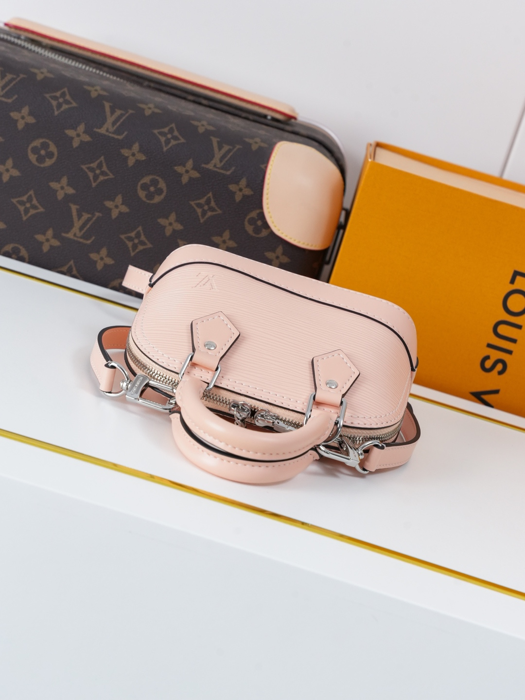 Louis Vuitton Nano Alma Handbag in Pink Epi Leather - Image 4