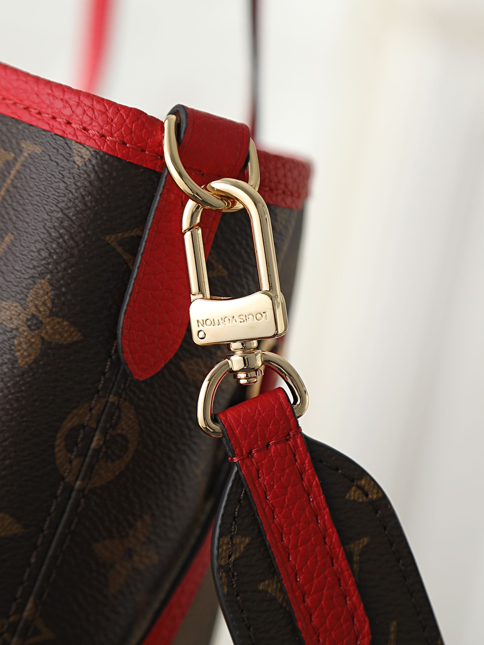 Louis Vuitton Neverfull Bandoulière Inside Out Medium Tote Bag - Image 4