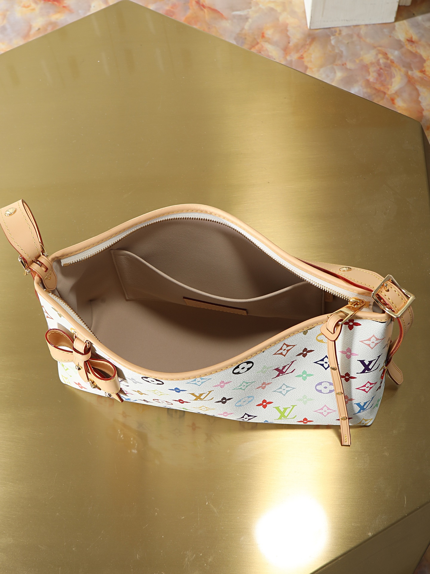 Louis Vuitton Carryall East West Tote Bag M27578, Monogram Canvas, Multicolor - Image 4